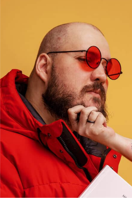 <span style="font-weight: 700;"><span color-type="color" style="color: #c92b2b;">-3%&nbsp;</span>Дубовцев Артём</span><br>